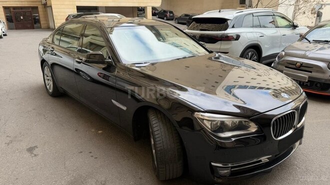 BMW 730-2