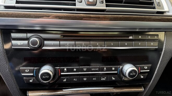 BMW 730-8