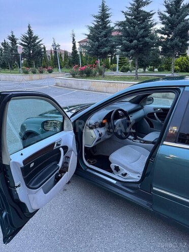 Mercedes C 200-6