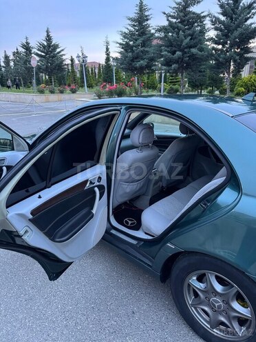 Mercedes C 200-7
