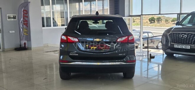 Chevrolet Equinox-8