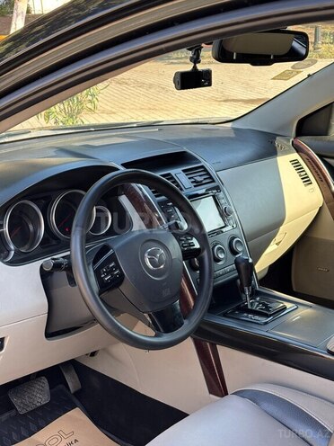 Mazda CX-9-6