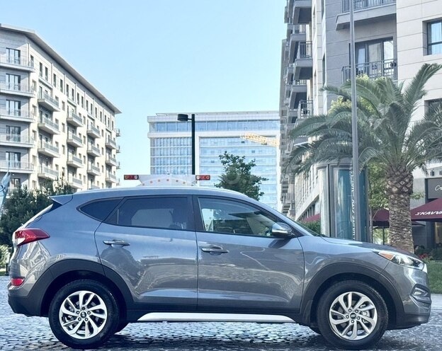 Hyundai Tucson-9