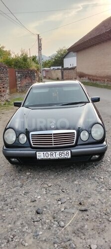 Mercedes E 200-18