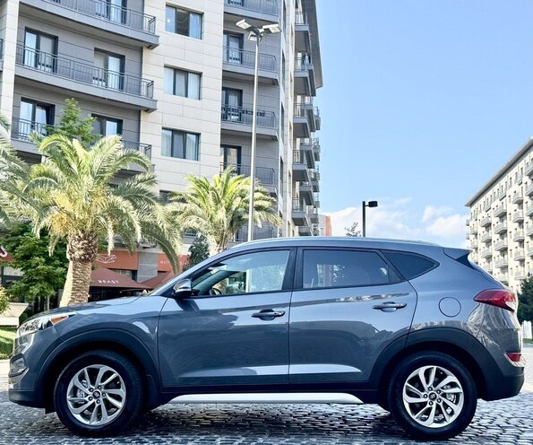 Hyundai Tucson-10