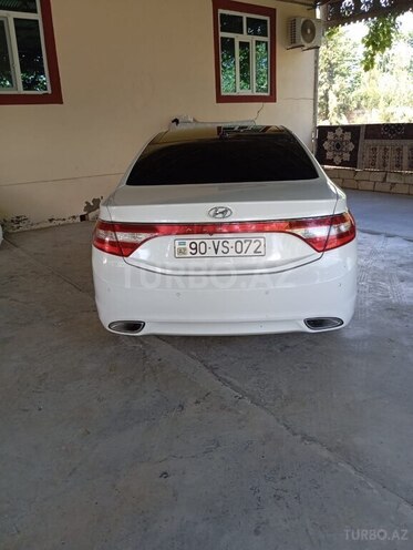 Hyundai Azera-3