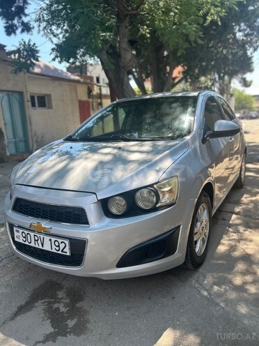 Chevrolet Aveo-1