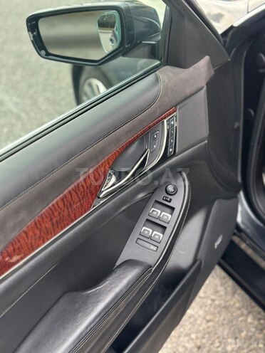 Cadillac CTS-15