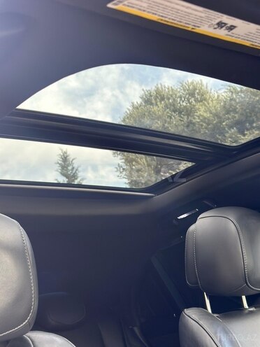 Cadillac CTS-13