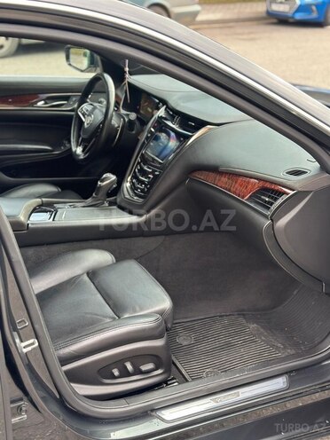 Cadillac CTS-10