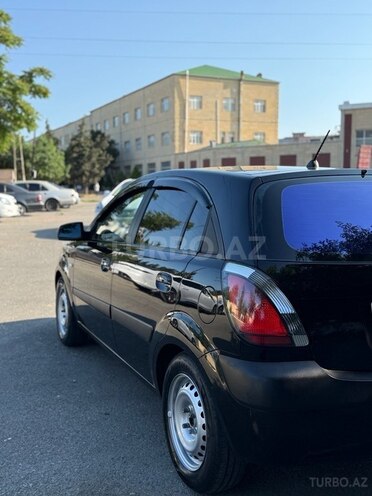 Kia Rio-6