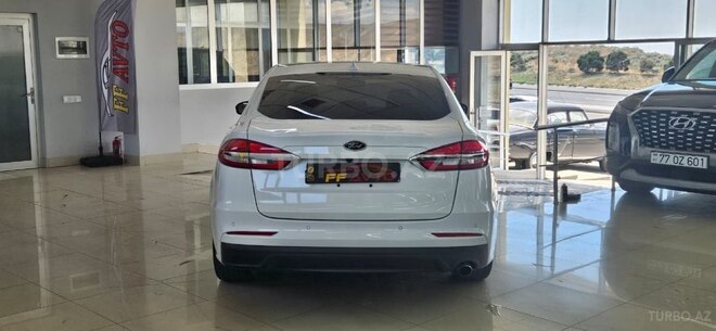 Ford Fusion (North America)-5