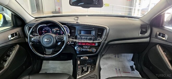Kia Optima-5