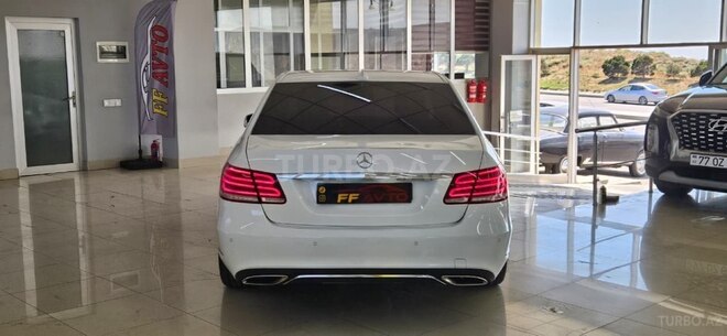 Mercedes E 250-2
