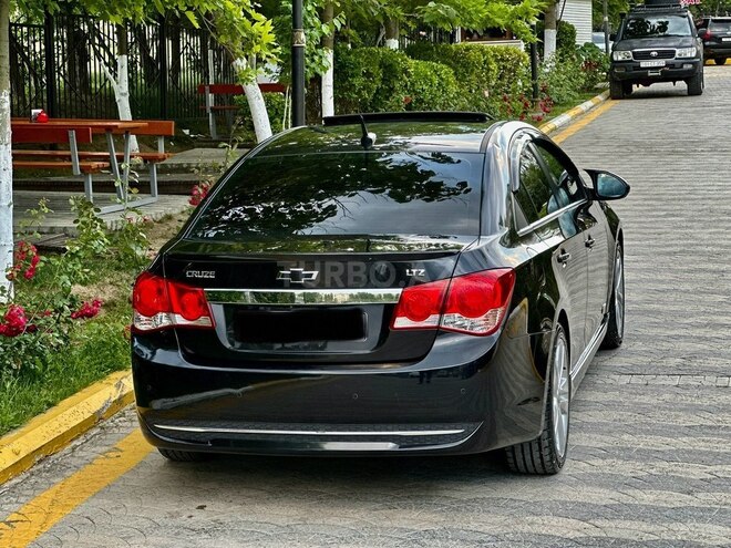 Chevrolet Cruze-2