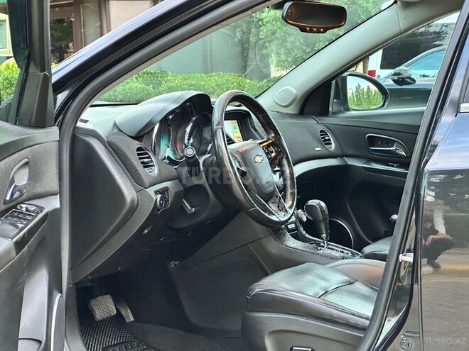 Chevrolet Cruze-9