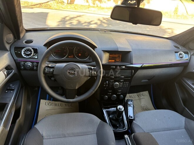 Opel Astra-3