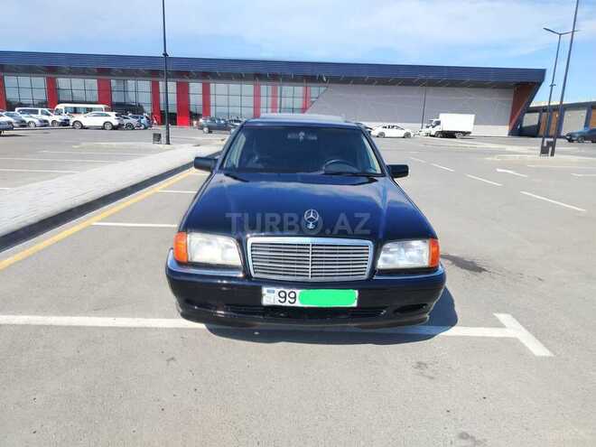 Mercedes C 220-1