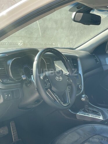 Kia Optima-10