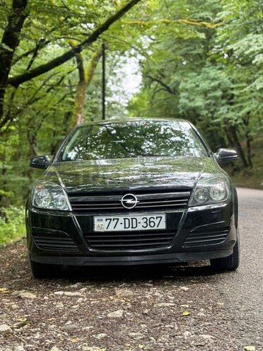 Opel Astra-2