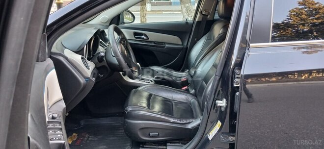 Chevrolet Cruze-8