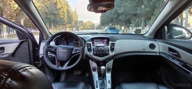 Chevrolet Cruze-7