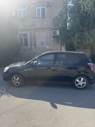 Kia Rio-5