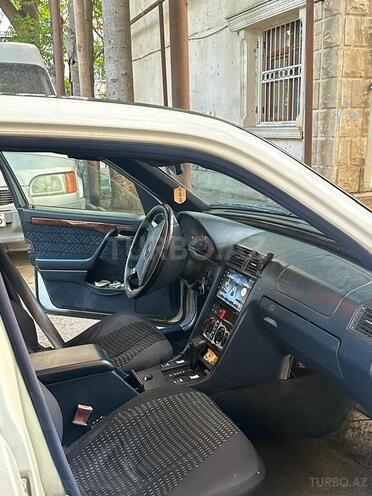 Mercedes C 220-3