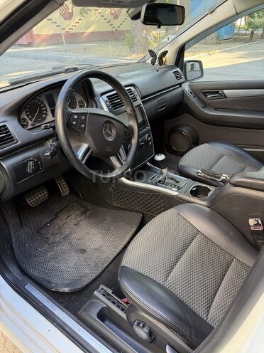 Mercedes B 170-7