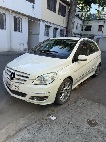 Mercedes B 170-3