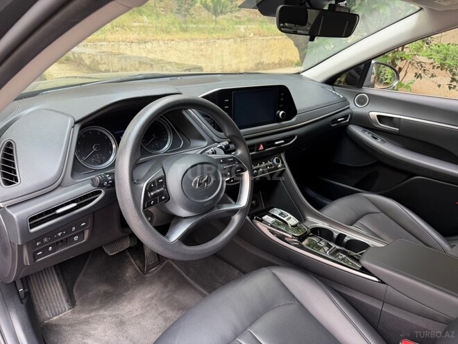 Hyundai Sonata-9