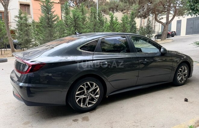 Hyundai Sonata-7