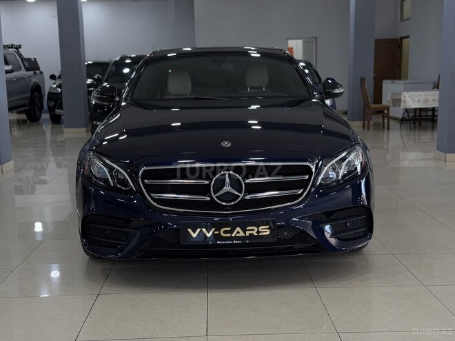 Mercedes E 300-1