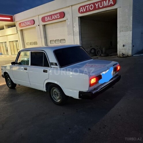 LADA (VAZ) 2107-5