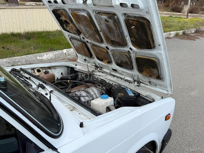 LADA (VAZ) 2107-8