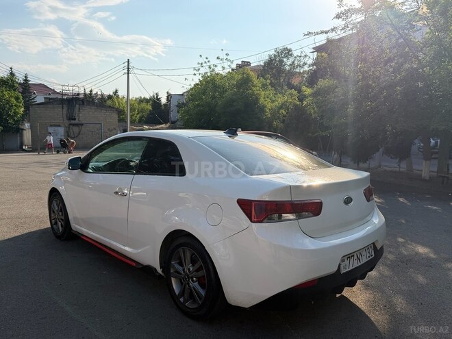 Kia Cerato-7