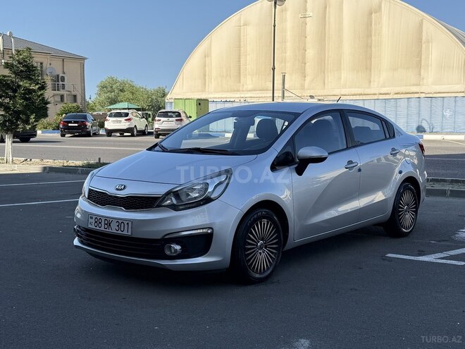 Kia Rio-5