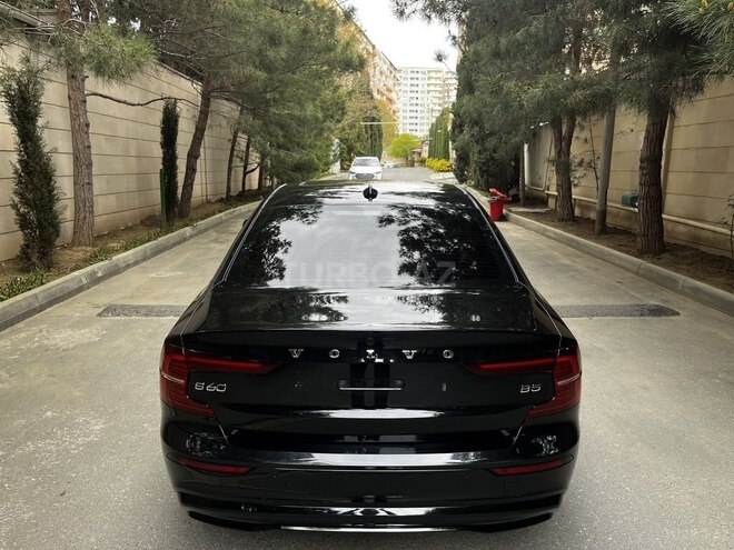 Volvo S60-13