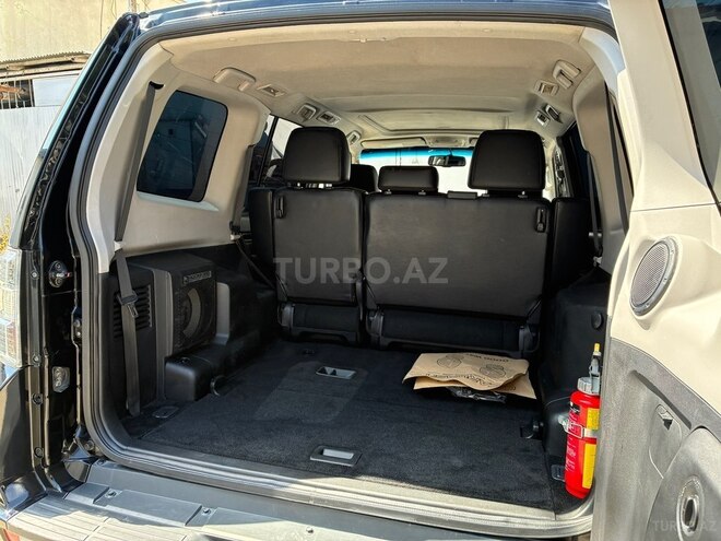 Mitsubishi Pajero-9