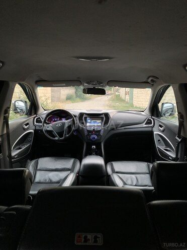 Hyundai Santa Fe-9