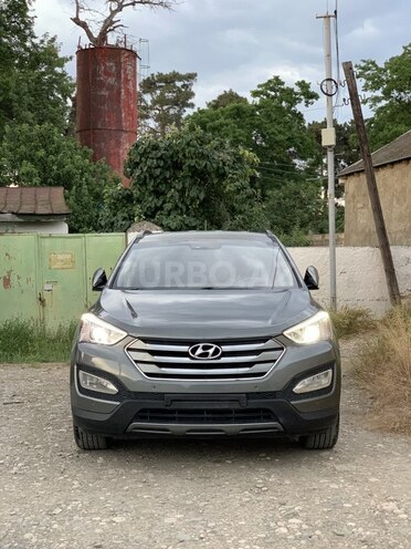 Hyundai Santa Fe-1