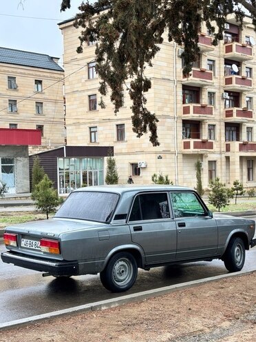 LADA (VAZ) 2107-5