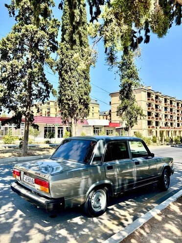 LADA (VAZ) 2107-3