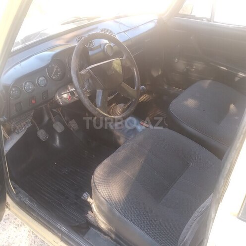 LADA (VAZ) 2106-4