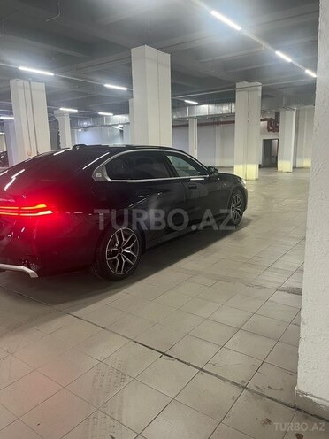 BMW i5-3