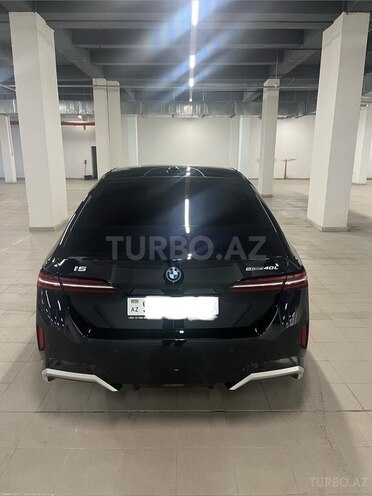 BMW i5-2