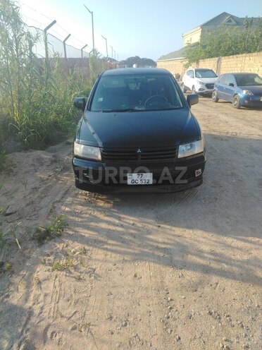 Mitsubishi Chariot Grandis-1