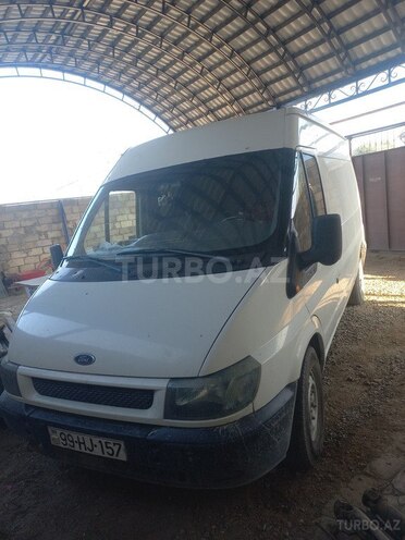 Ford Transit-1