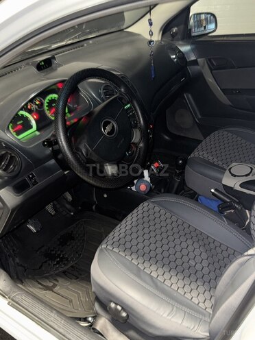 Chevrolet Aveo-9