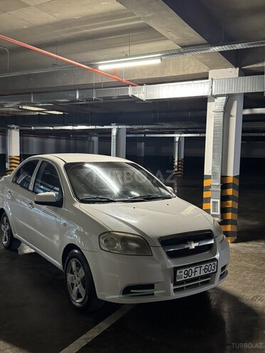 Chevrolet Aveo-1